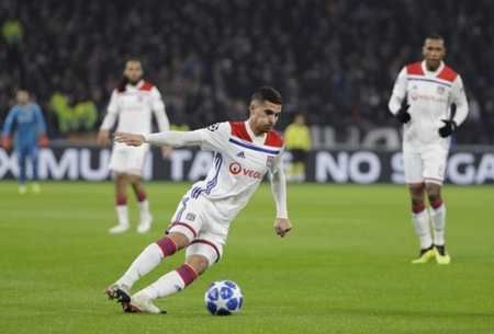 星在关键时 星在关键时